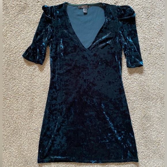 Forever 21 Velvet Dress - Picture 1 of 1